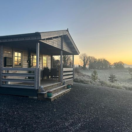 Little Rock Retreat Log Cabin With Hot Tub Castletown Gheoghegan Bagian luar foto