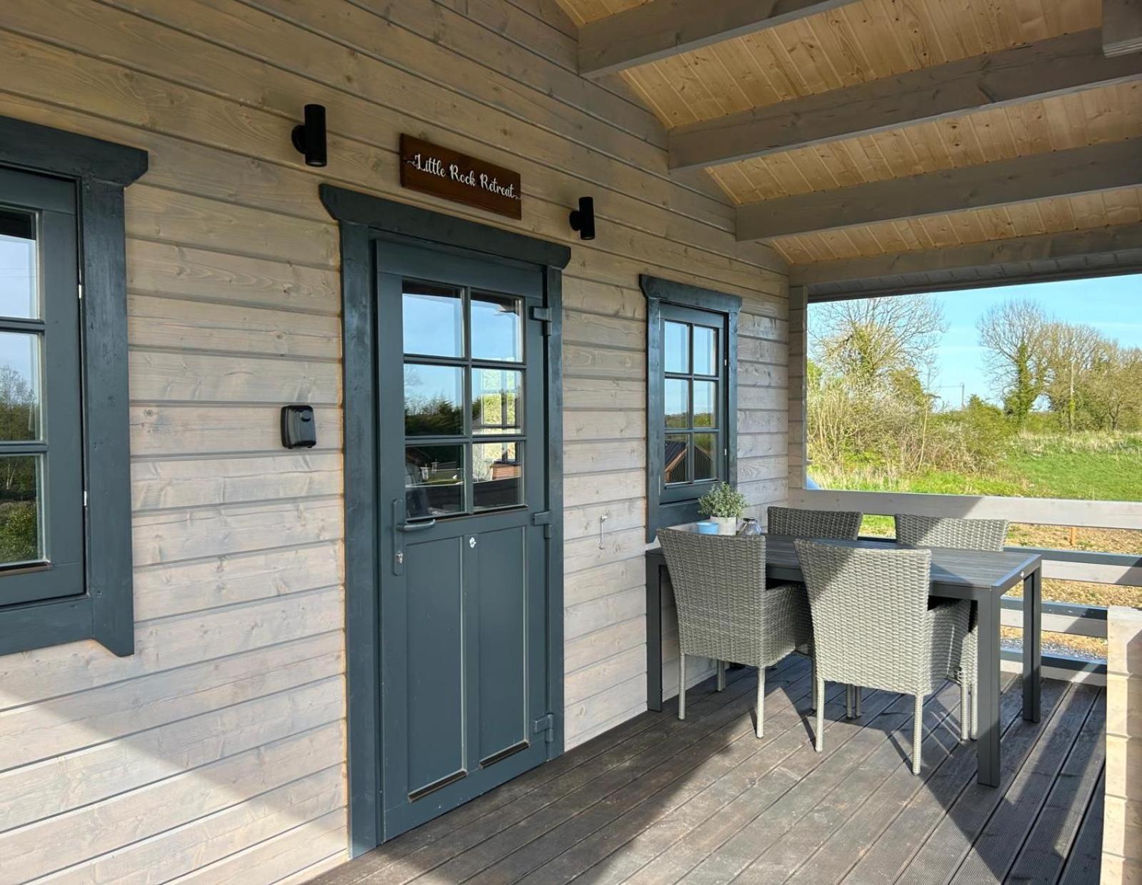 Little Rock Retreat Log Cabin With Hot Tub Castletown Gheoghegan Bagian luar foto