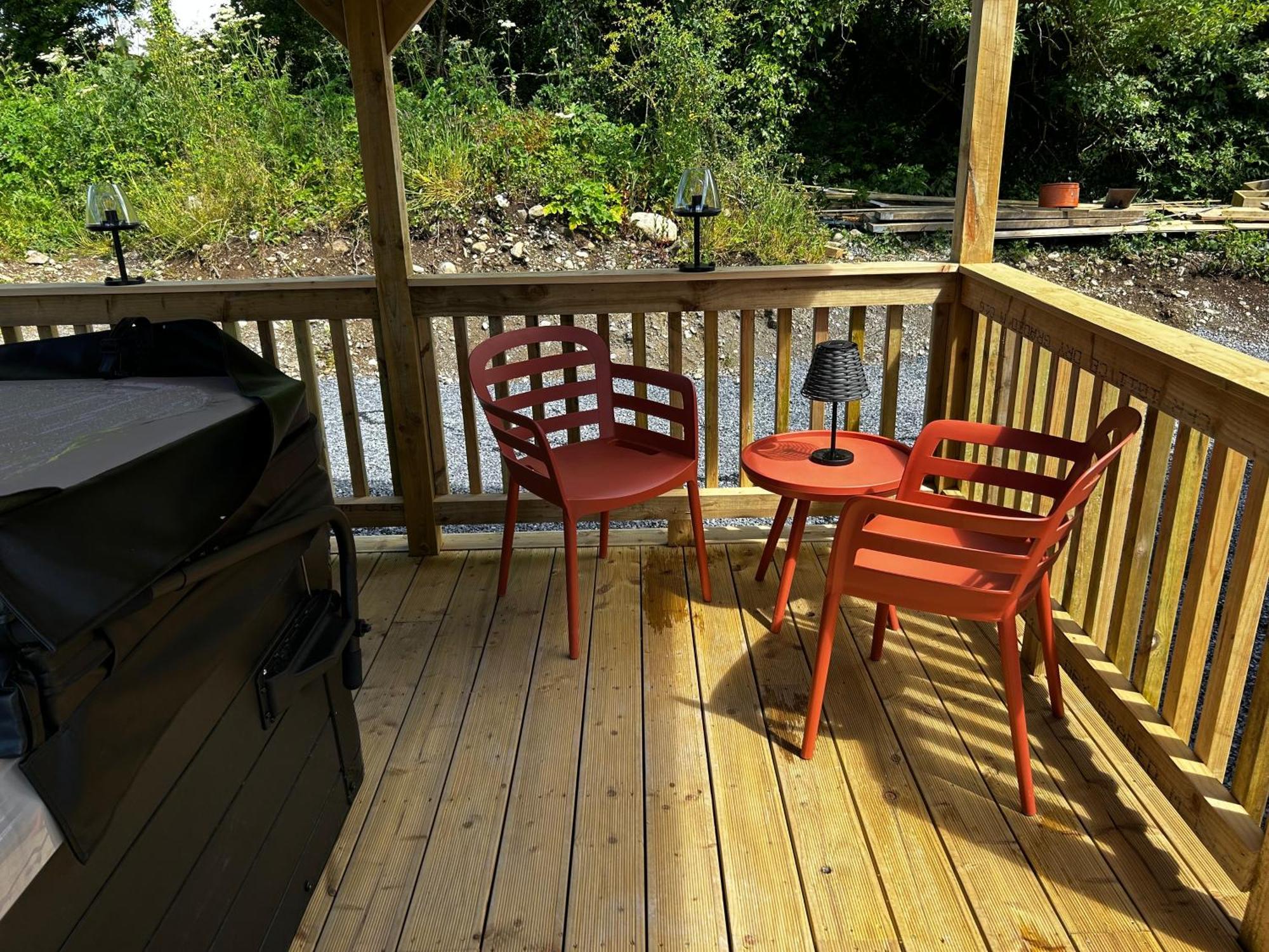 Little Rock Retreat Log Cabin With Hot Tub Castletown Gheoghegan Bagian luar foto