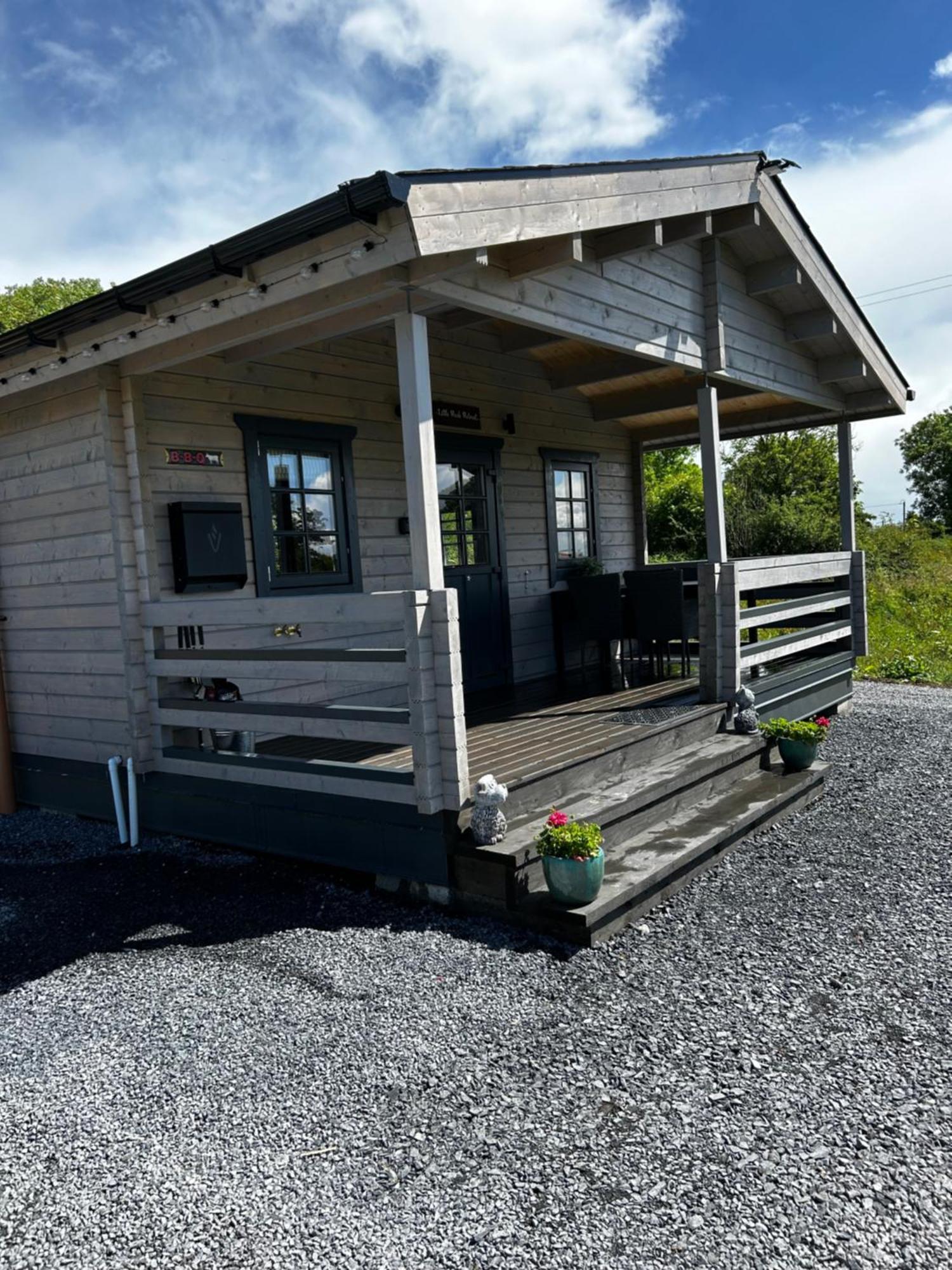 Little Rock Retreat Log Cabin With Hot Tub Castletown Gheoghegan Bagian luar foto